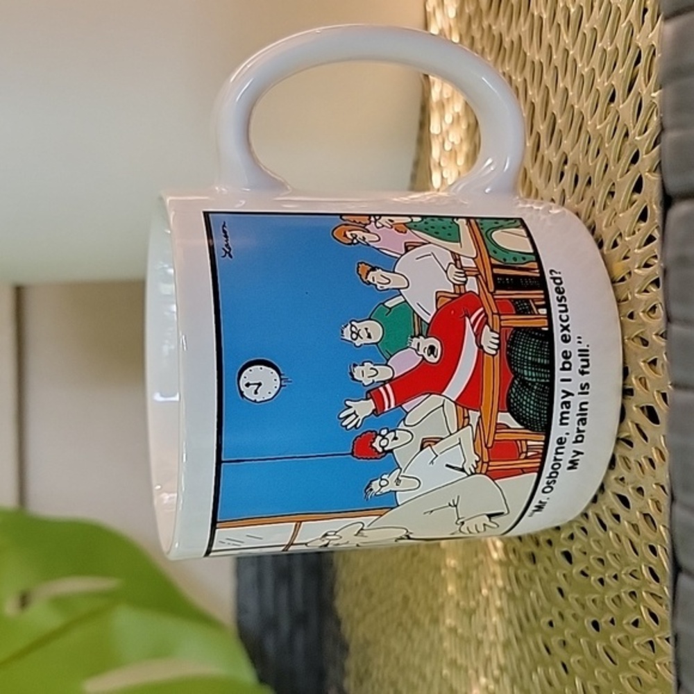 The Far Side by Gary Larson 1986 My Brain is Full Cartoon Comic Theme Mug/Cup